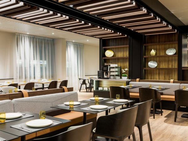 ac hotel3